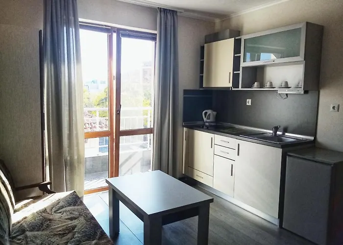 Къща за гости Стоянови гр. Несебър Къща за гости